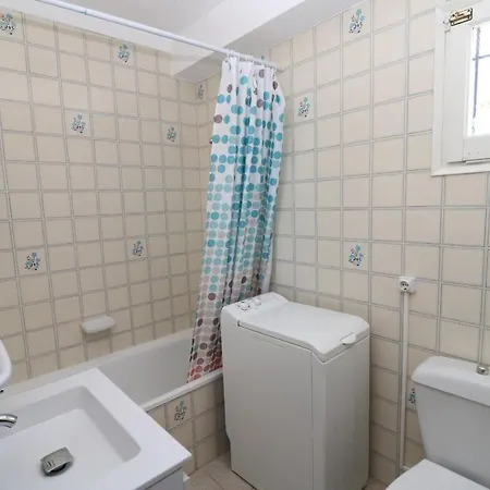 Muntaner 24- Piso Con Piscina Comunitaria * روساس
