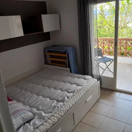 Muntaner 24- Piso Con Piscina Comunitaria Roses